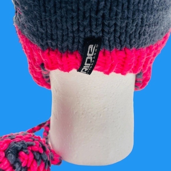 Ride Snowboards Knit Pom Top Ear Flap Beanie Hat OS Gray Pink Snow Ski Snowboard - Picture 2 of 4
